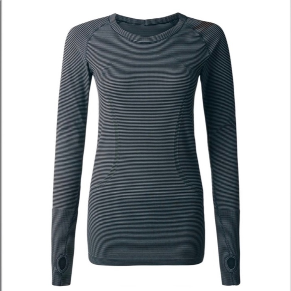 Lulu Long Sleeve Swiftly Tech in Tempo Stripe Black White